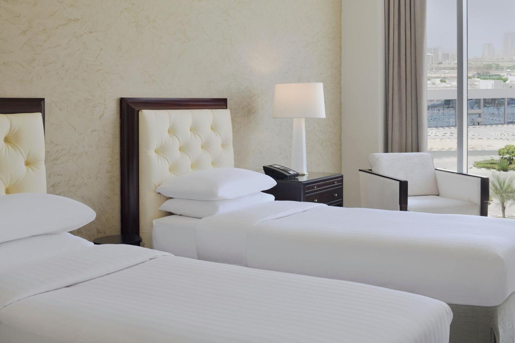 Delta Hotels By Marriott Dubai Investment Park Eksteriør billede